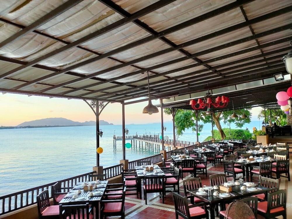 Racha Kiri Resort & Spa, Khanom Exterior foto