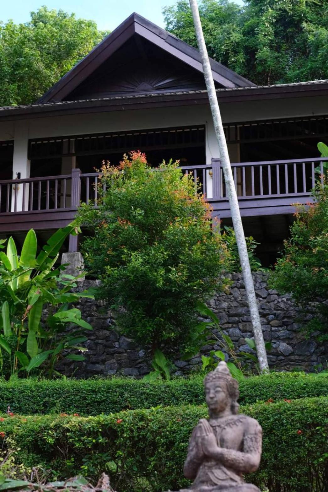 Racha Kiri Resort & Spa, Khanom Exterior foto