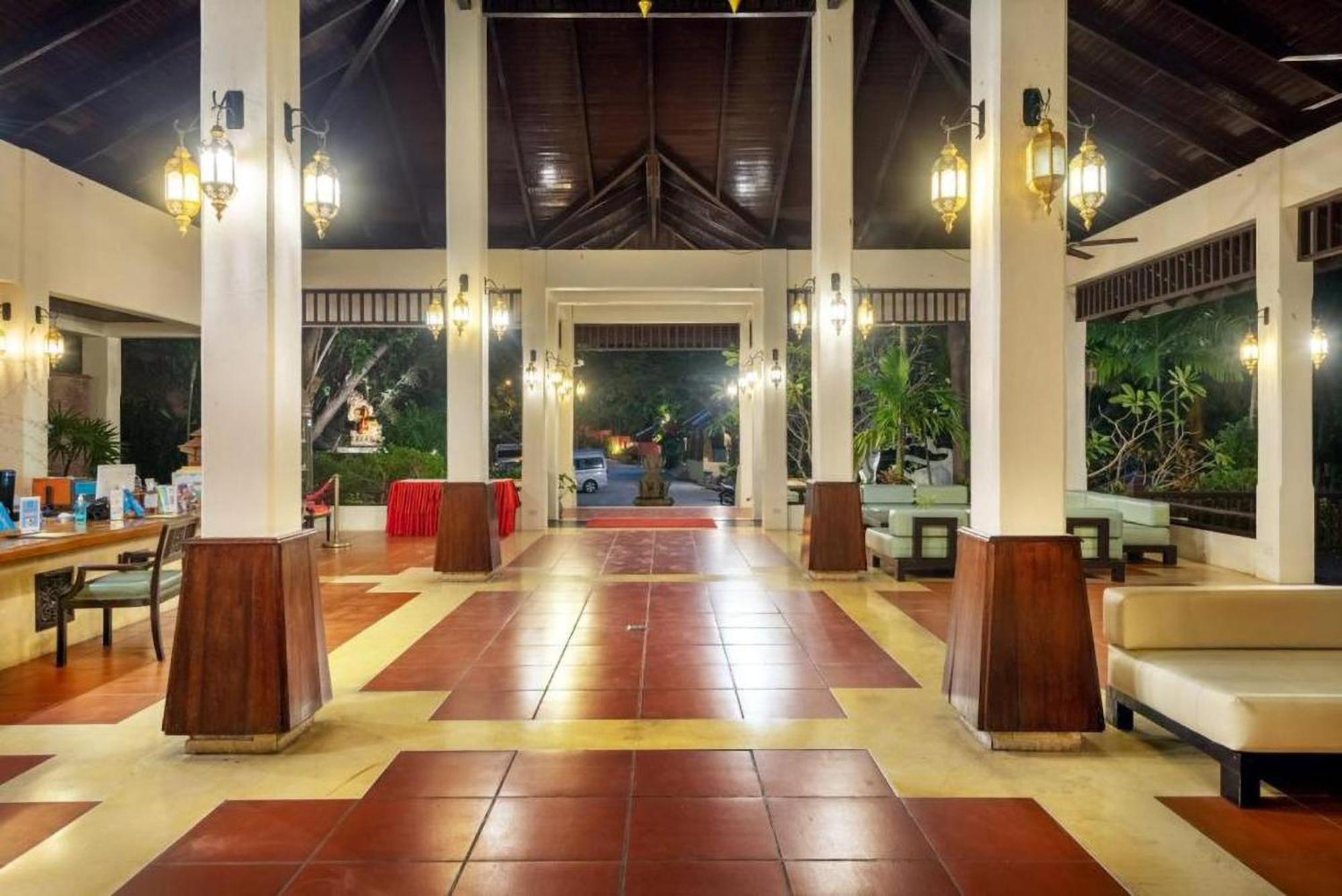 Racha Kiri Resort & Spa, Khanom Exterior foto