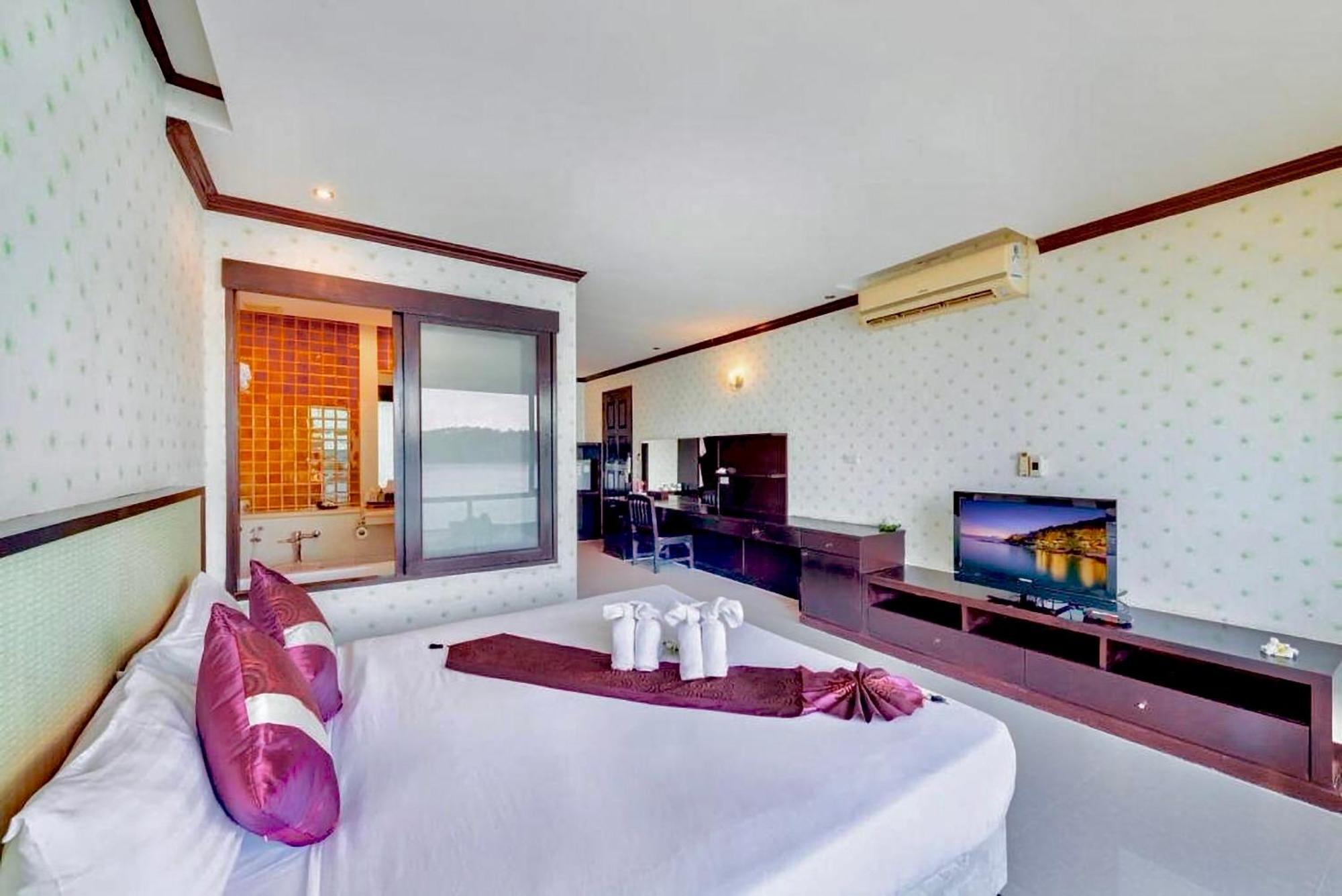 Racha Kiri Resort & Spa, Khanom Exterior foto